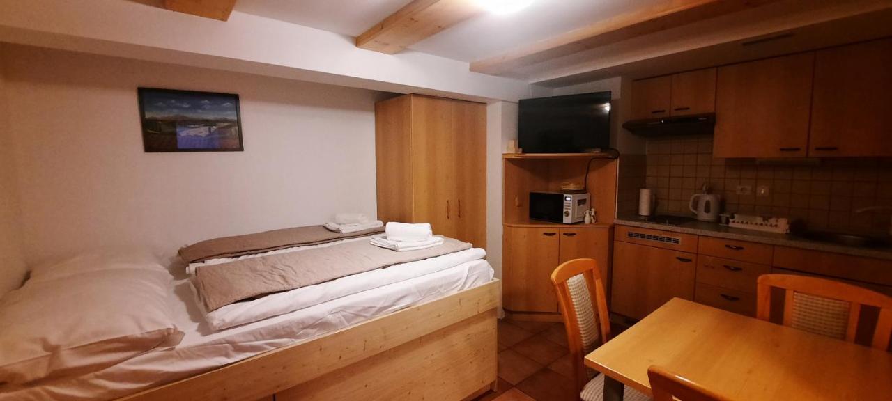 Apartments Zvoh, Krvavec, Ski-In, Ski-Out Cerklje na Gorenjskem Exterior foto
