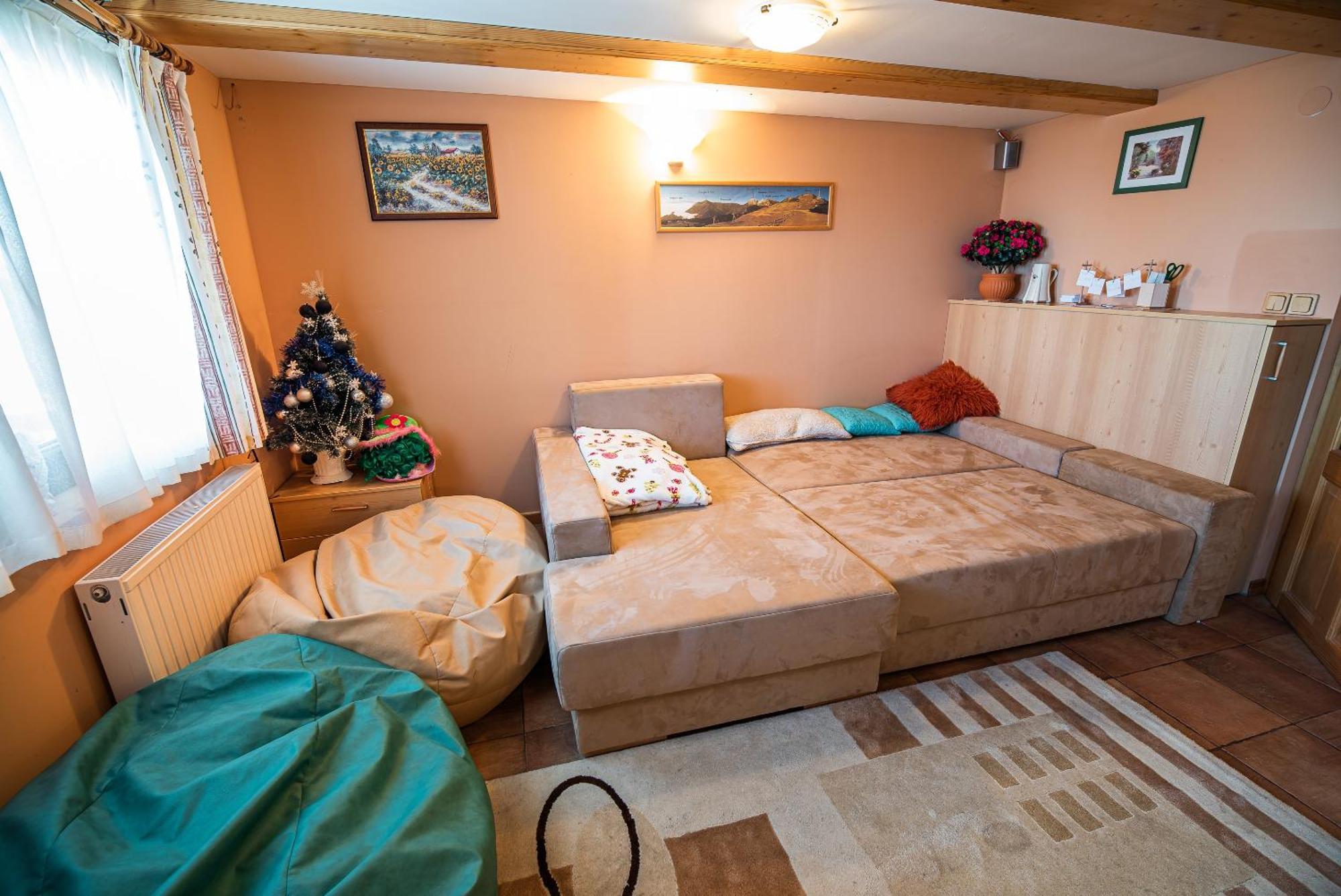 Apartments Zvoh, Krvavec, Ski-In, Ski-Out Cerklje na Gorenjskem Quarto foto