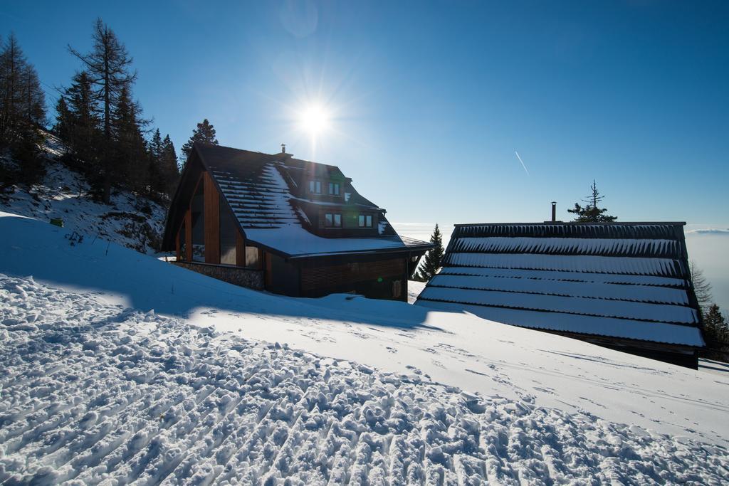 Apartments Zvoh, Krvavec, Ski-In, Ski-Out Cerklje na Gorenjskem Exterior foto