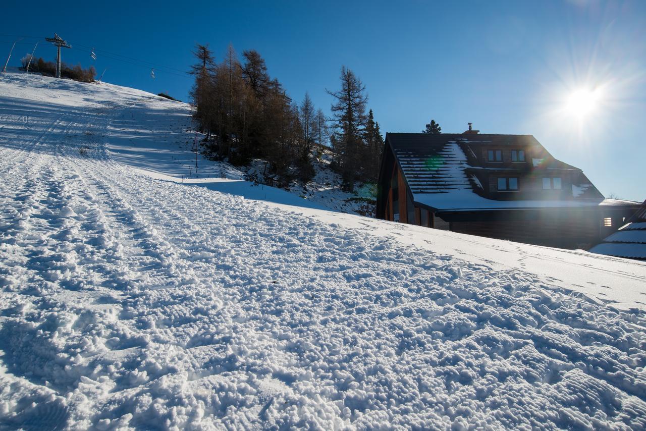 Apartments Zvoh, Krvavec, Ski-In, Ski-Out Cerklje na Gorenjskem Exterior foto